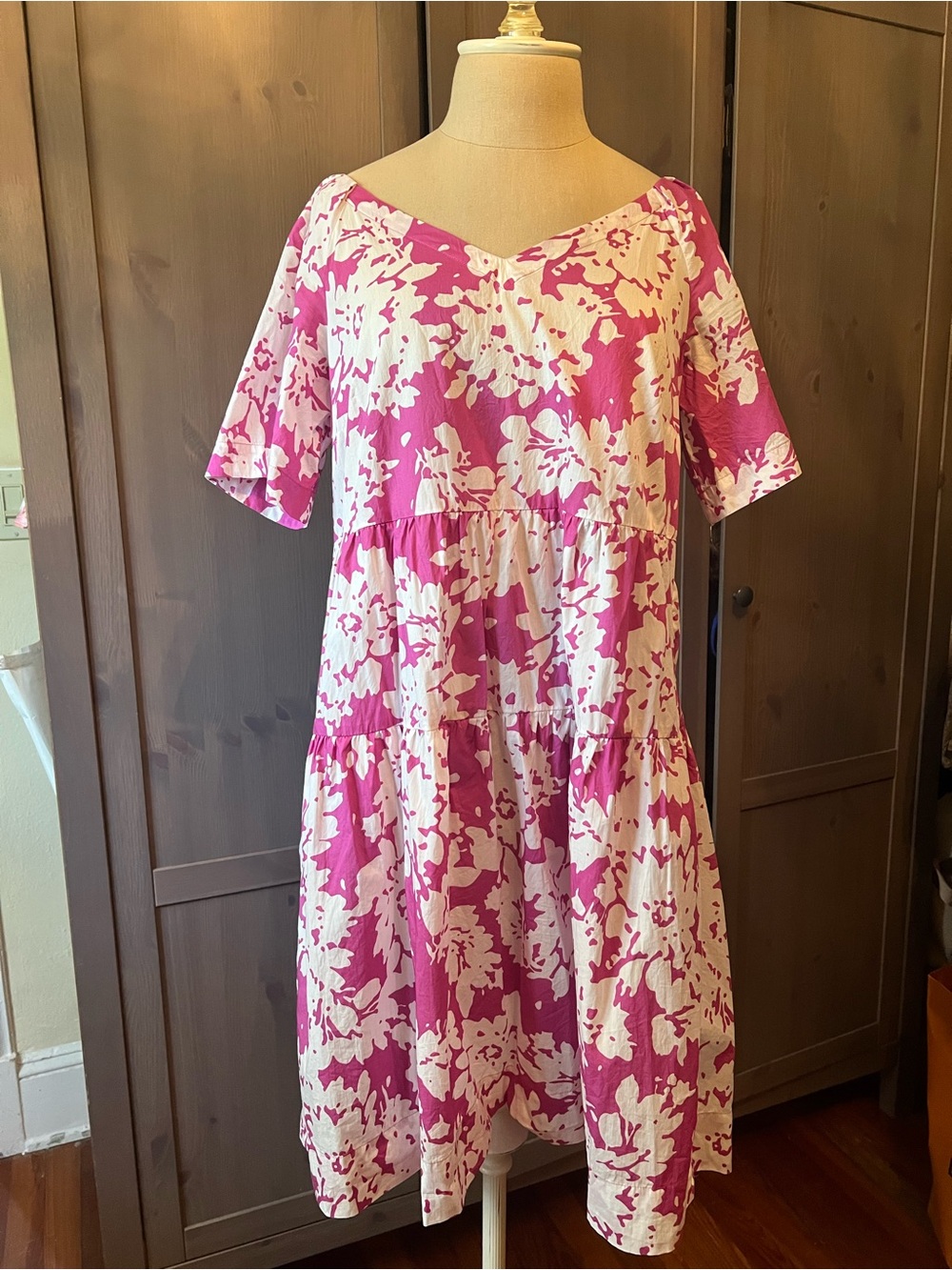 Rosso35 Pink and Cream Floral Midi Dress